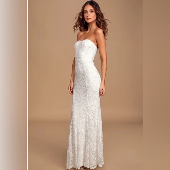 Lulus Dresses & Skirts - Lulus White Lace Bustier Maxi Dress – Size L – Stretch Fit Bridal Gown – New